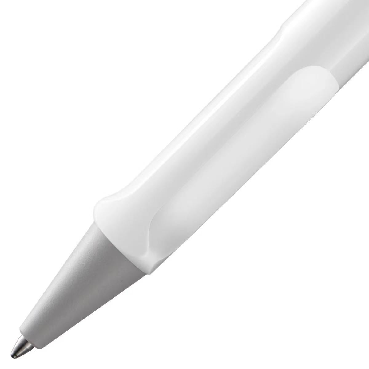 closeup of LAMY safari shiny white ballpoint pen