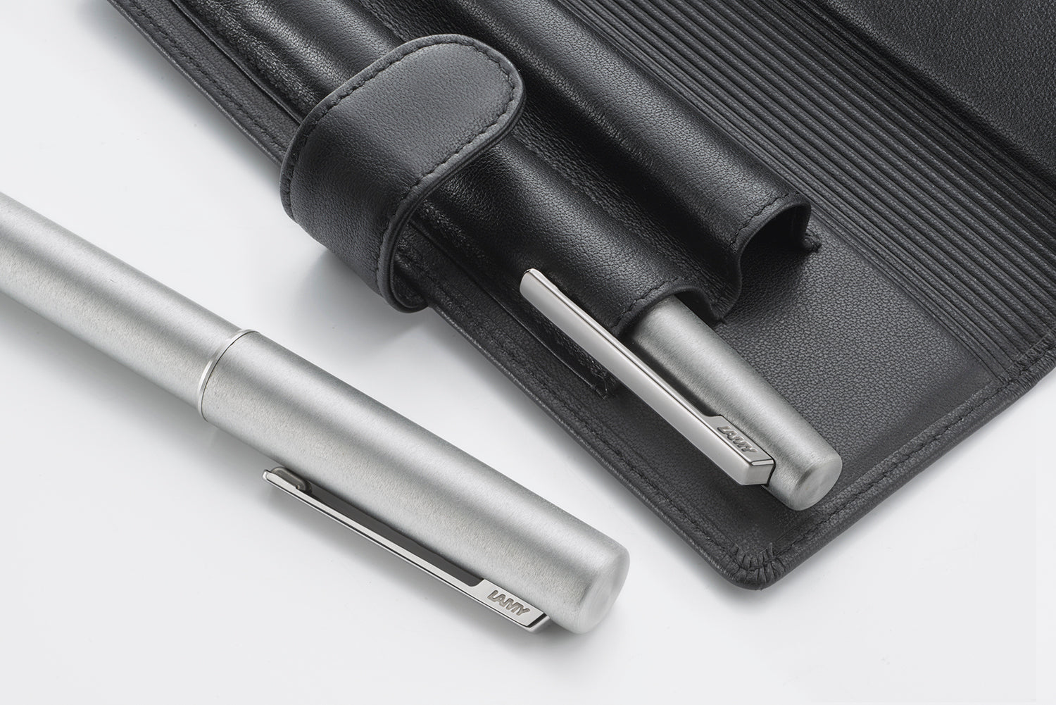 LAMY A402 Premium Calfskin Folding Case for 2 pens